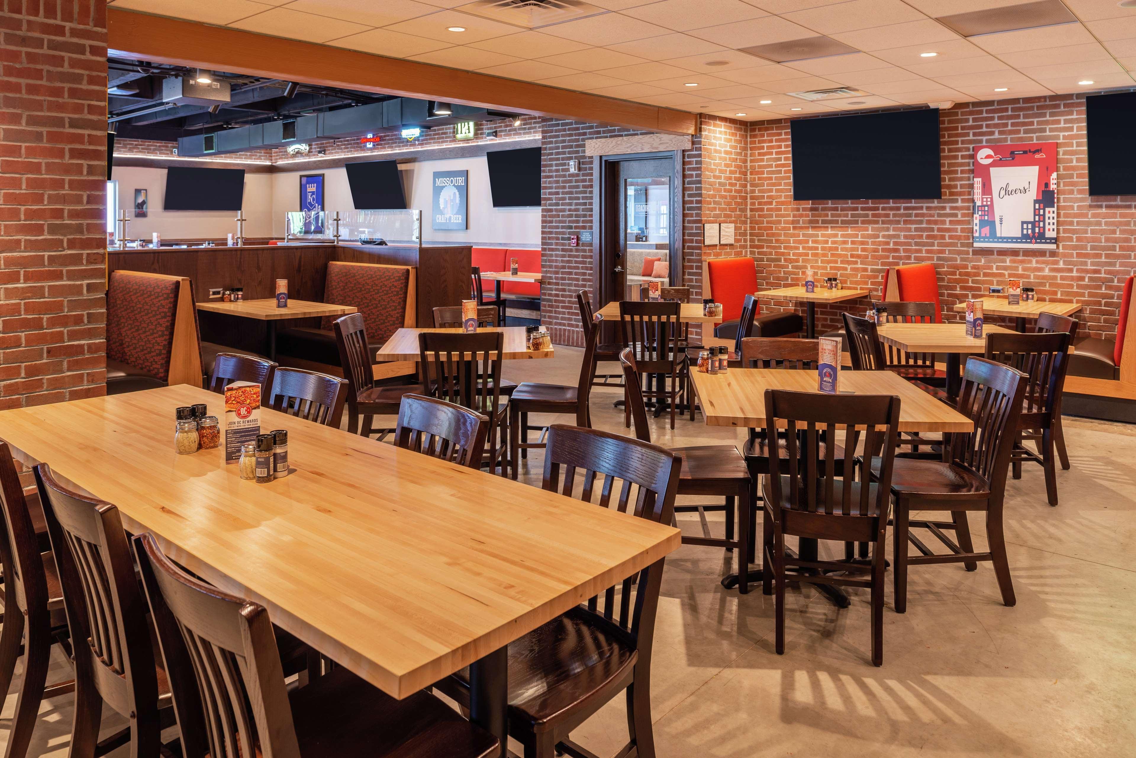 Hilton Garden Inn Kansas City Airport Mo Dış mekan fotoğraf