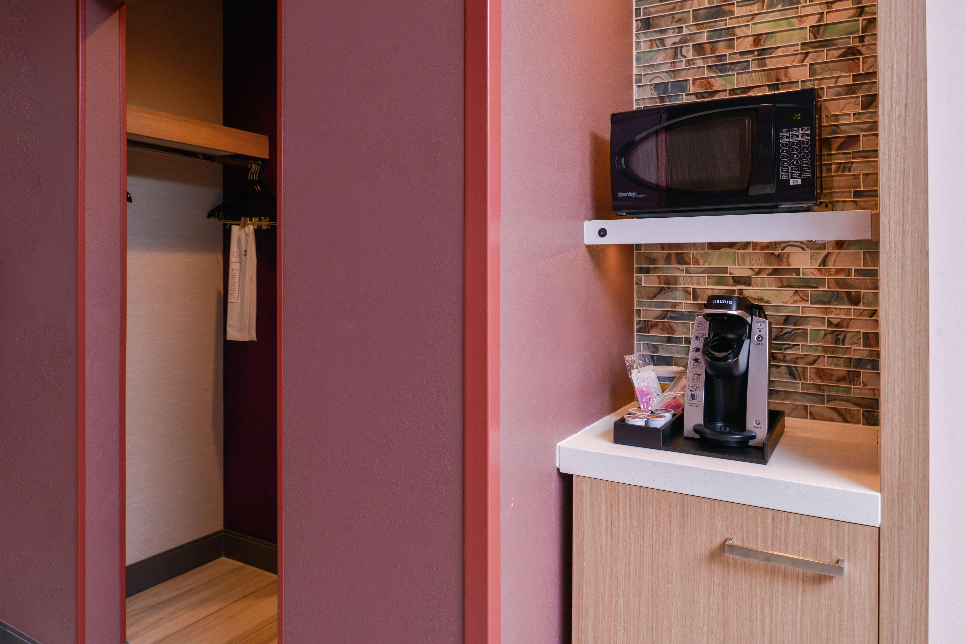 Hilton Garden Inn Kansas City Airport Mo Dış mekan fotoğraf