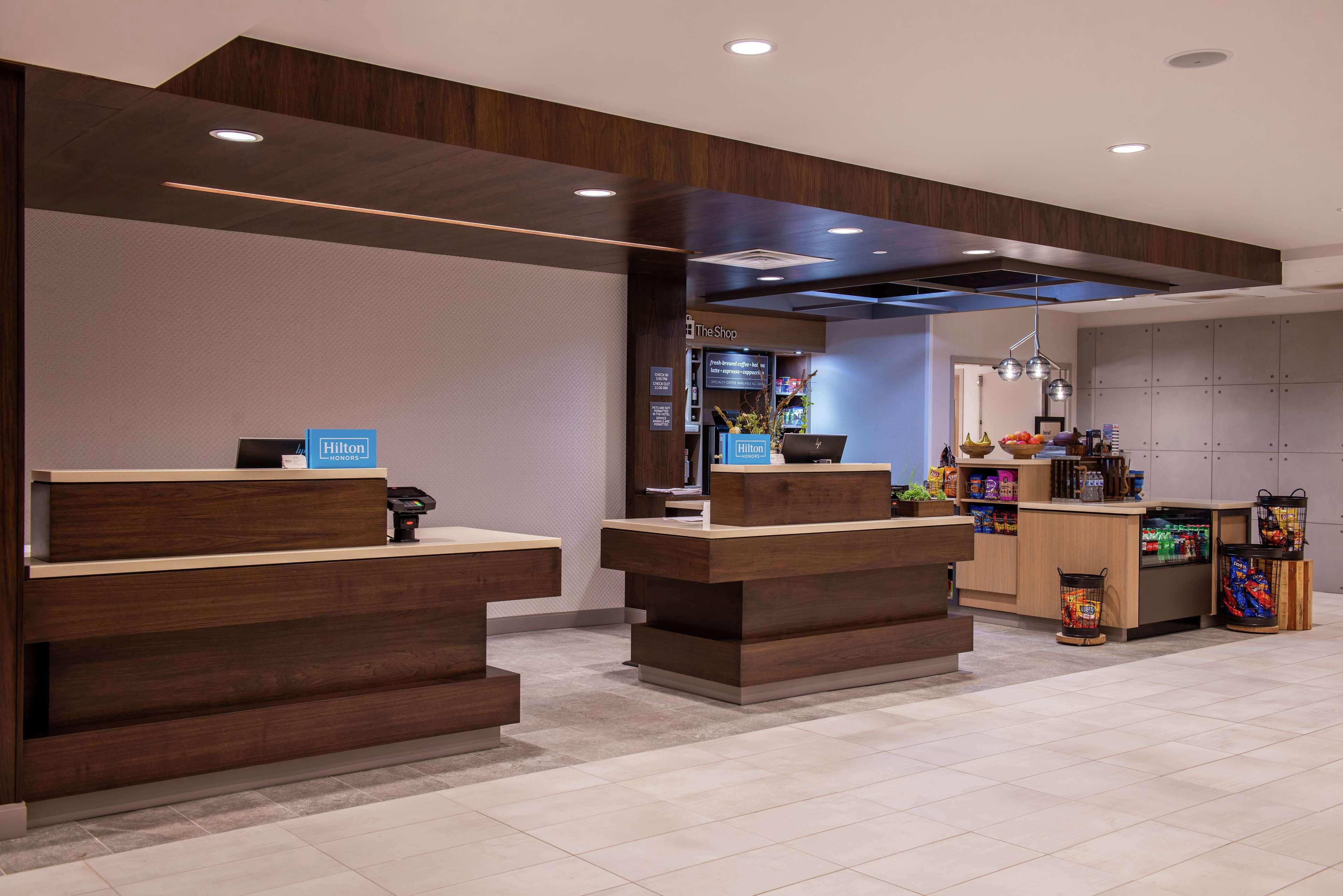Hilton Garden Inn Kansas City Airport Mo Dış mekan fotoğraf